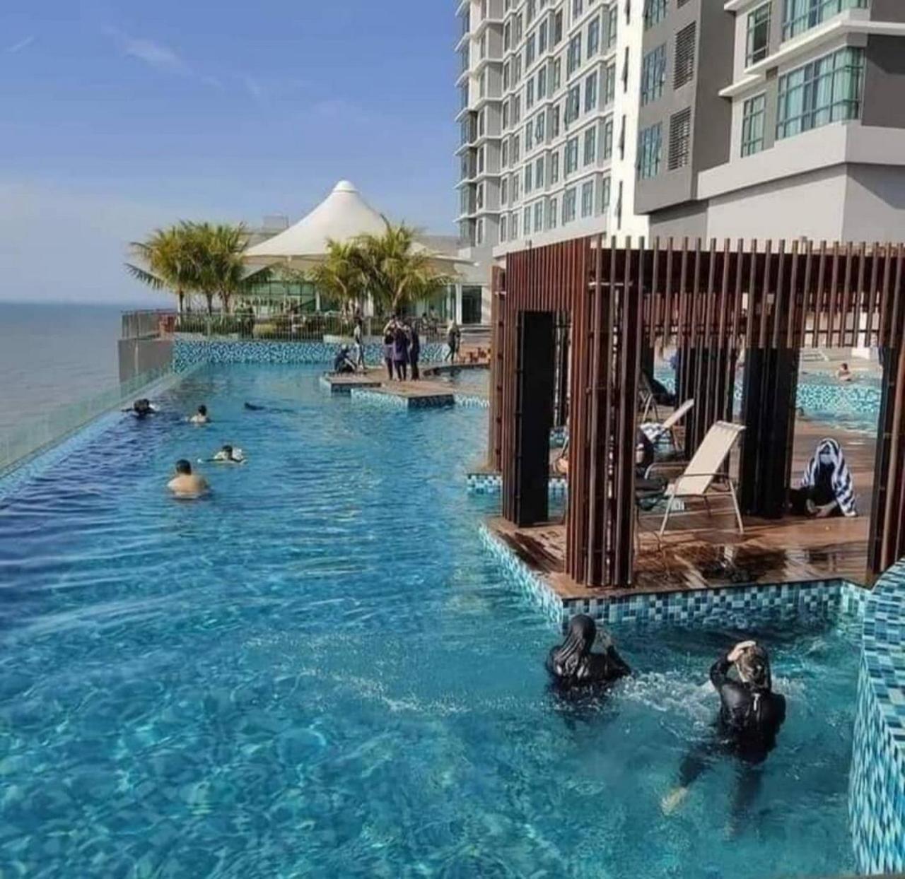 Gothca Imperium Residence Kuantan Studio Seaview Esterno foto